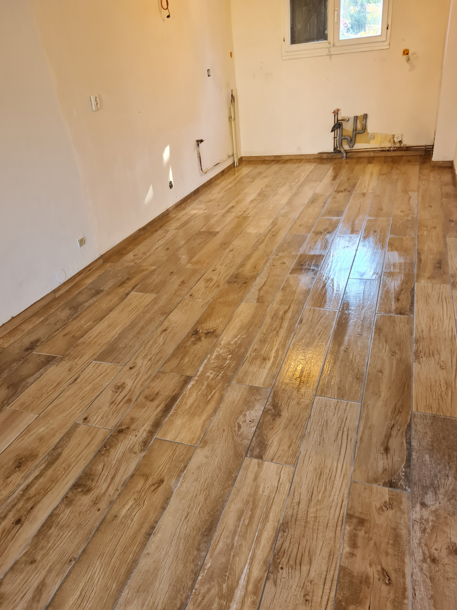 renovation pose de carrelage imitation bois (6)