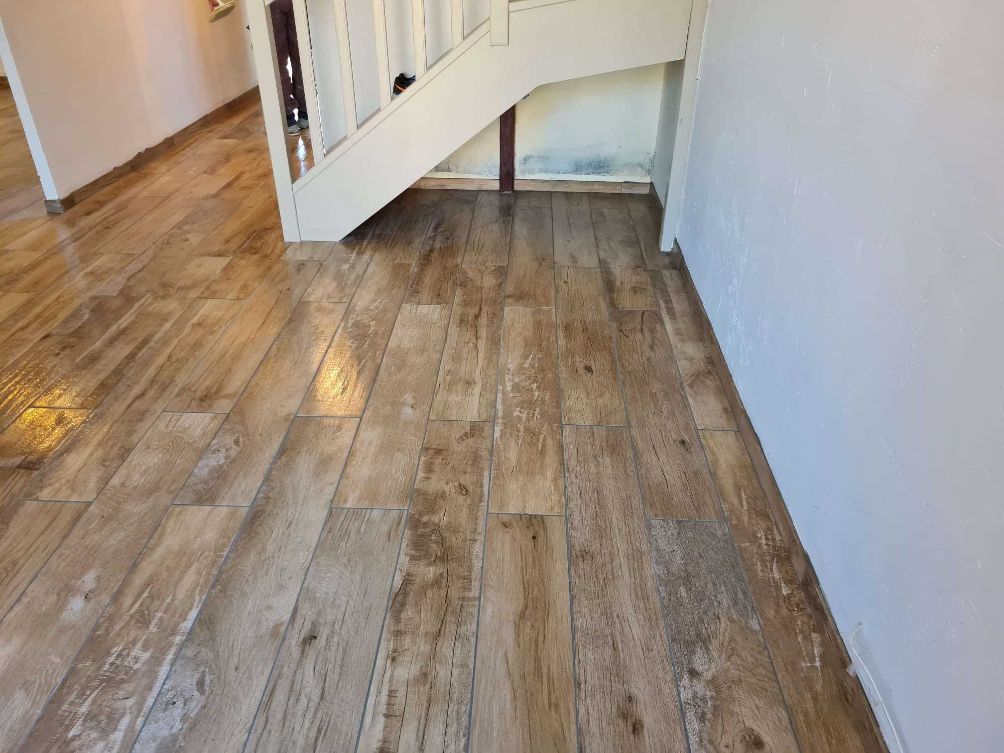 renovation pose de carrelage imitation bois (7)